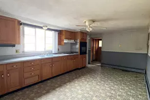 180 Parsonage St, Pittston, PA 18640 - Photo 9