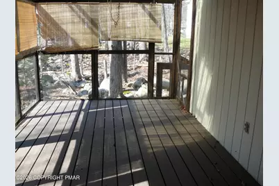  1148 Country Place Drive, Tobyhanna, PA 18466 - Photo 11