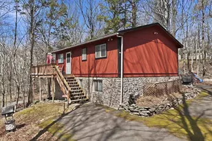 150 Tanglewood Dr, Greentown, PA 18426 - Photo 5