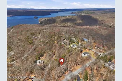  150 Tanglewood Drive, Greentown, PA 18426 - Photo 3