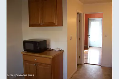  62 N 2nd Street, Stroudsburg, PA 18360 - Photo 7