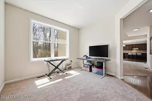 241 Dryden Rd, Stroudsburg, PA 18360 - Photo 39