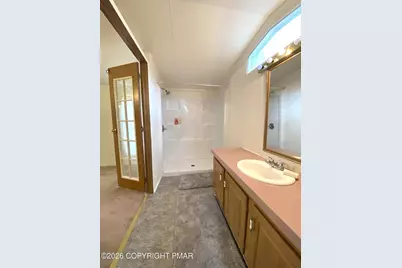  538 Creek Court, Stroudsburg, PA 18360 - Photo 19
