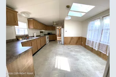  538 Creek Court, Stroudsburg, PA 18360 - Photo 7
