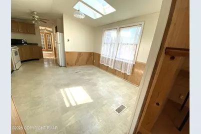  538 Creek Court, Stroudsburg, PA 18360 - Photo 9