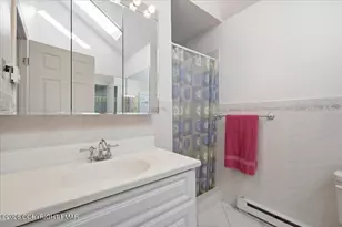 110 Bexhill Ct, Bushkill, PA 18324 - Photo 39