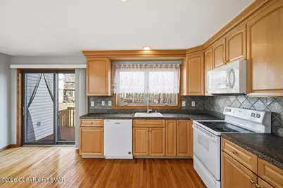  110 Bexhill Court, Bushkill, PA 18324 - Photo 25