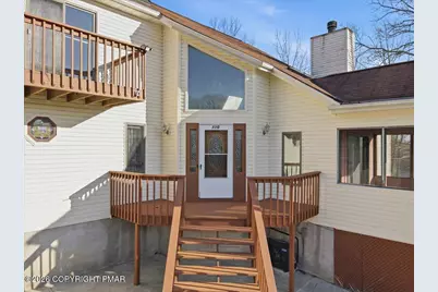  110 Bexhill Court, Bushkill, PA 18324 - Photo 5