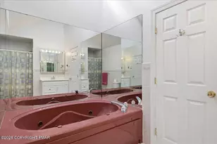 110 Bexhill Ct, Bushkill, PA 18324 - Photo 41