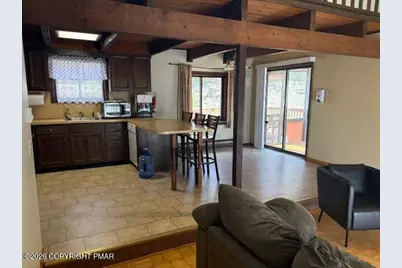  141 Mansfield Court, Bushkill, PA 18324 - Photo 5