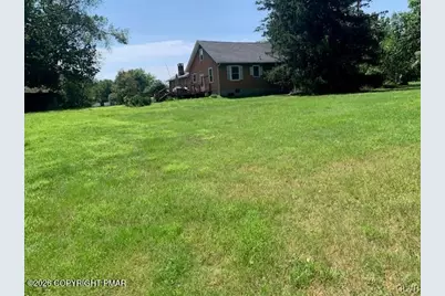  1810 Chipperfield Drive, Stroudsburg, PA 18360 - Photo 3