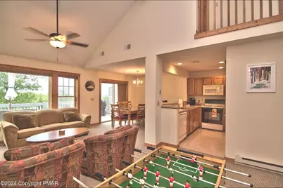  371 Linden Court, Tannersville, PA 18372 - Photo 3