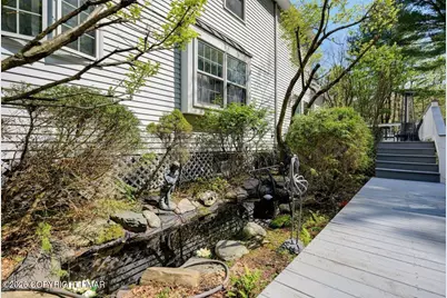  321 Evergreen Drive, Stroudsburg, PA 18360 - Photo 11