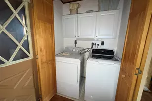 127 Dorchester Dr, Bushkill, PA 18324 - Photo 9