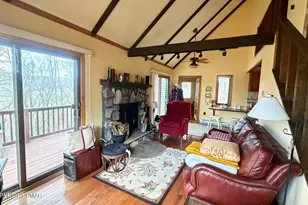 127 Dorchester Dr, Bushkill, PA 18324 - Photo 17