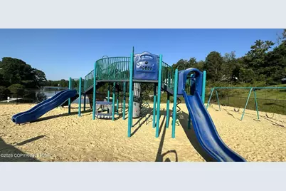  127 Dorchester Drive, Bushkill, PA 18324 - Photo 59