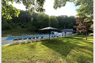  127 Dorchester Drive, Bushkill, PA 18324 - Photo 63