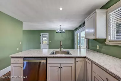  296 E Broad Street, East Stroudsburg, PA 18301 - Photo 27