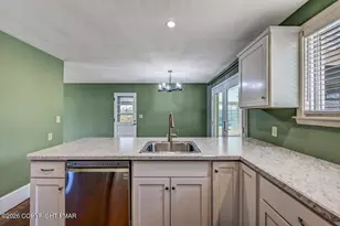 296 E Broad St, East Stroudsburg, PA 18301 - Photo 27