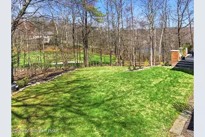  110 Mountain View Place, East Stroudsburg, PA 18302 - Photo 9