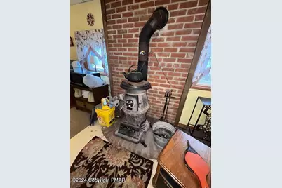  114 Slab Hill Road, Dingmans Ferry, PA 18328 - Photo 9