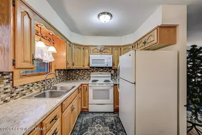  269 Devils Hole Road, Cresco, PA 18326 - Photo 13