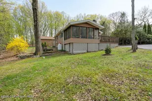 269 Devils Hole Rd, Cresco, PA 18326 - Photo 5