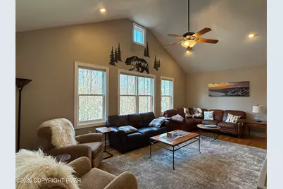  237 Longview Drive, Lake Harmony, PA 18624 - Photo 5