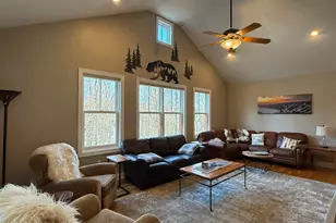 237 Longview Dr, Lake Harmony, PA 18624 - Photo 5