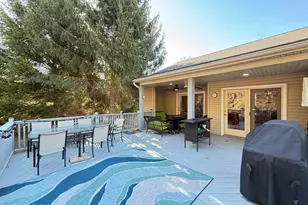 237 Longview Dr, Lake Harmony, PA 18624 - Photo 23