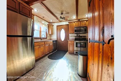  1101 Lakeview Drive, White Haven, PA 18661 - Photo 5