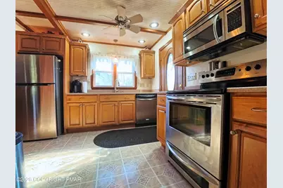  1101 Lakeview Drive, White Haven, PA 18661 - Photo 7