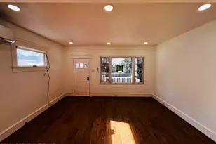 11 Laurel St, Edwardsville, PA 18704 - Photo 15