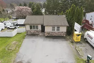 1818 E Susquehanna St, Allentown, PA 18103 - Photo 3