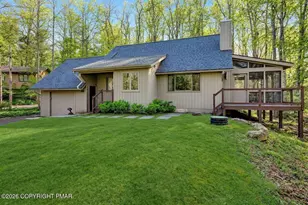 312 Foxglove Pl, Pocono Pines, PA 18350 - Photo 1