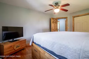 4043 Manor Dr, Stroudsburg, PA 18360 - Photo 15