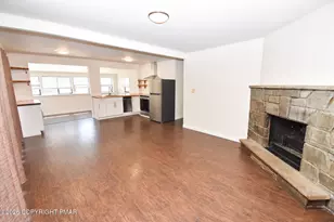 347 Country Pl Dr, Tobyhanna, PA 18466 - Photo 9