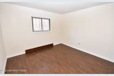  347 Country Place Drive, Tobyhanna, PA 18466 - Photo 13