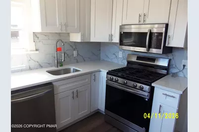  432 S Edwards Court, Scranton, PA 18504 - Photo 7