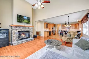 102 Pine Needle Ln, Pocono Pines, PA 18350 - Photo 5