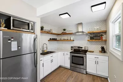  8948 Deerfield Road, Tobyhanna, PA 18466 - Photo 7