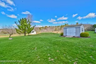 624 Marion Ln, Brodheadsville, PA 18322 - Photo 37