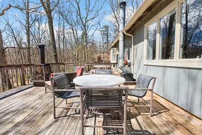  141 Wild Meadow Drive, Milford, PA 18337 - Photo 9