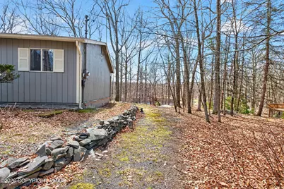  141 Wild Meadow Drive, Milford, PA 18337 - Photo 11