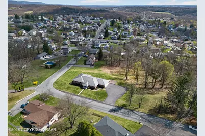  287 N 11th Street, Bangor, PA 18013 - Photo 9