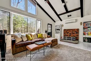 264 Long View Ln, Pocono Pines, PA 18350 - Photo 9