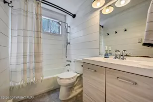 264 Long View Ln, Pocono Pines, PA 18350 - Photo 23