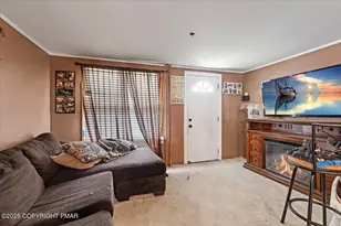 40 Chestnut St, Cressona, PA 17929 - Photo 11