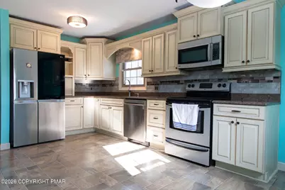  2656 Rising Hill Drive, Saylorsburg, PA 18353 - Photo 7