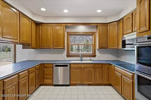 2506 Red Fox Ln, Stroudsburg, PA 18360 - Photo 9